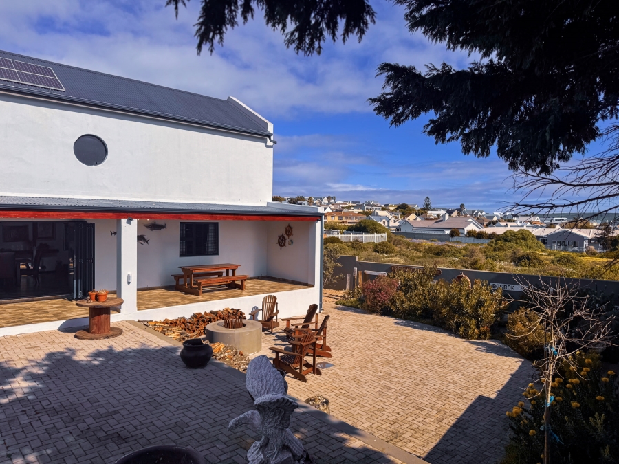 5 Bedroom Property for Sale in Myburgh Park Western Cape